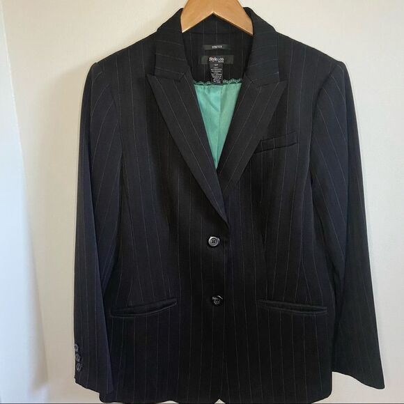 Style & Co pin stripe black blazer - Picture 3 of 9